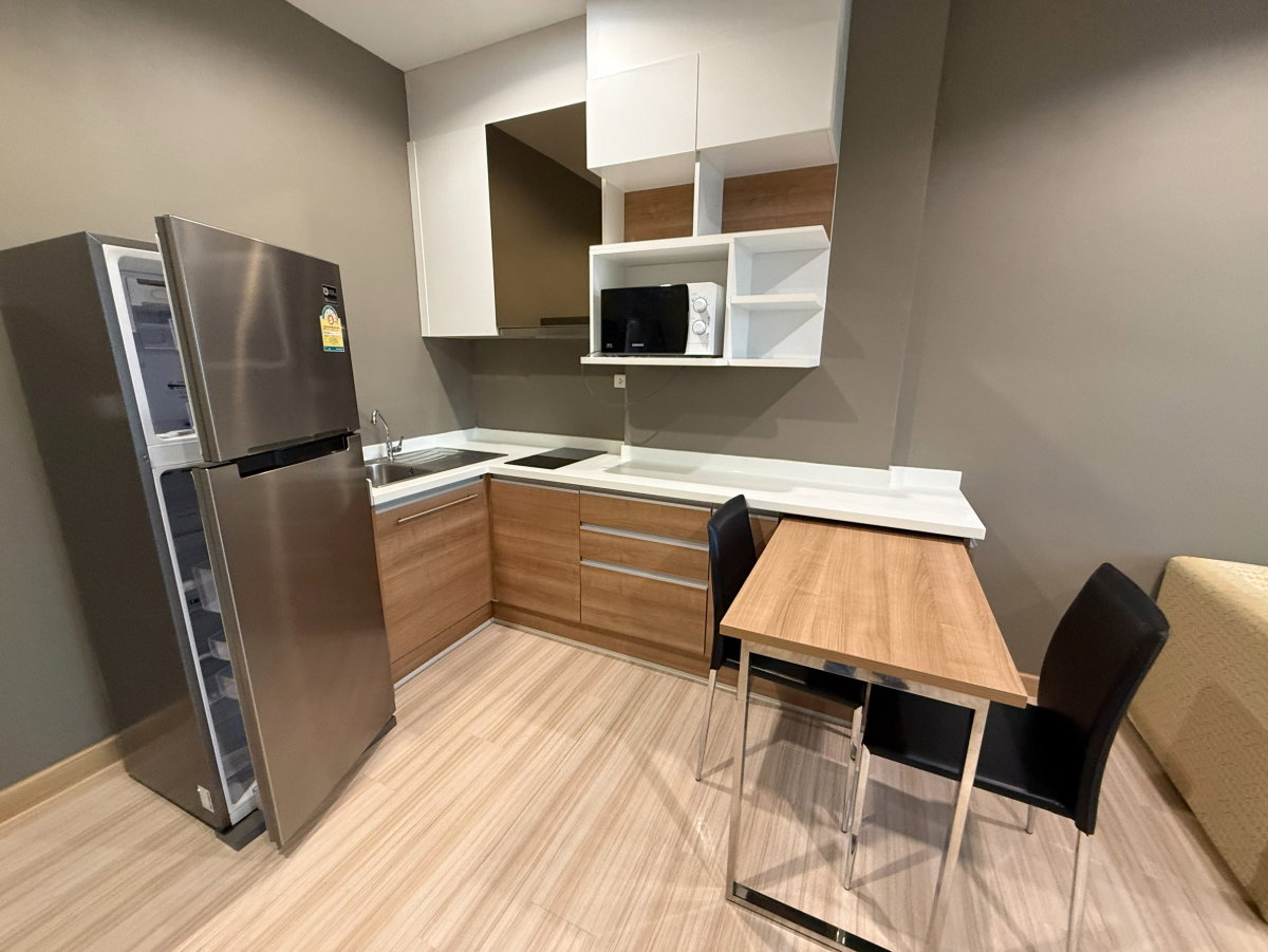 picture Condo for Rent The Hotel Serviced Condo Size 50 sq.m. 21st floor - 5/11