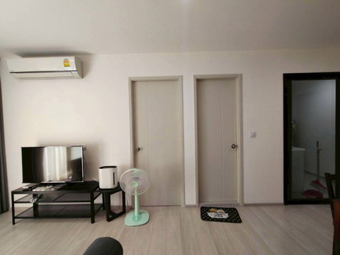 Life Asoke 2Beds 55Sqm Condo for rent Fully Furnished all electric appliances  & Ready to Move In