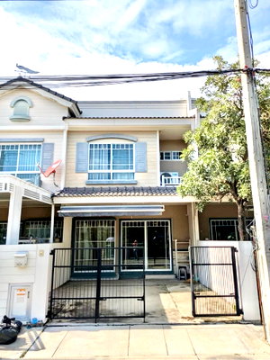 เช่าทาวน์โฮม เทสโก้โลตัส บางพลี : ให้เช่าบ้าน อินดี้ 1 บางนา กม.7 (Indy 1 Bangna km.7) ใกล้เมกา บางนา    