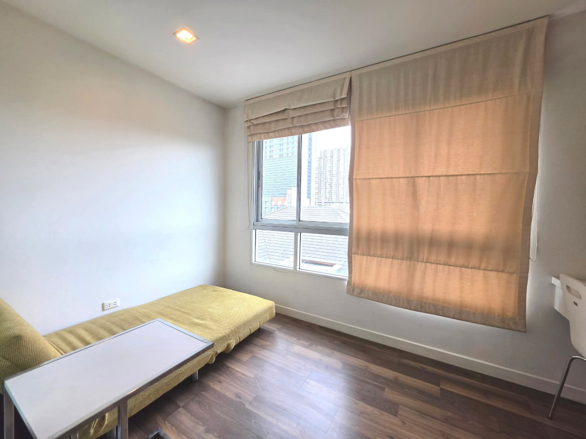 รูป คอนโด 2 ห้องนอน ใกล้ BTS อ่อนนุช เดินไปได้สบาย เพียง 300 เมตร คอนโด The Room Sukhumvit 79 ห้องสวย ทำเลดี อยู่แล้วชีวิตง่ายขึ้นจริง! - รูปที่ 9/17