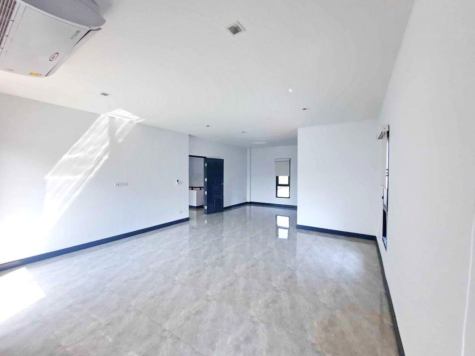 picture HK0094, Home Office for rent 5 Br, Ratchada-Sutthisan. - 7/20