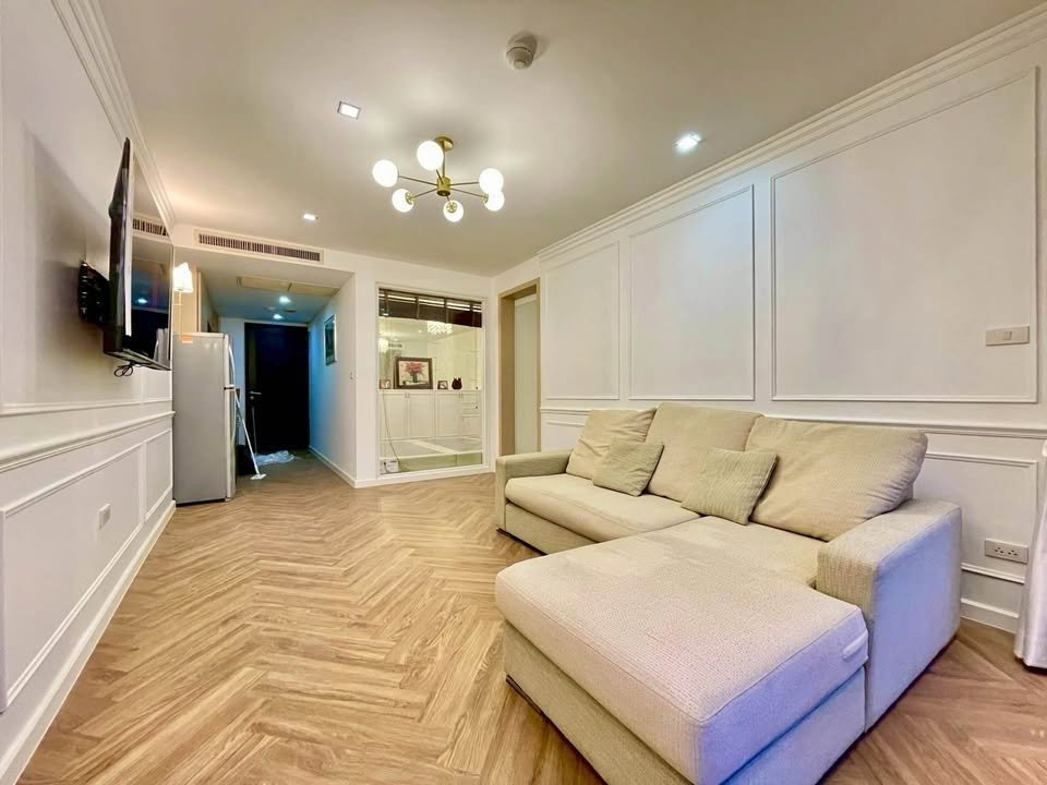 รูป ว่างพร้อมอยู่! Noble Ambience Sarasin. 1นอน 50ตร.ม. Line id: @pfagent - รูปที่ 4/7