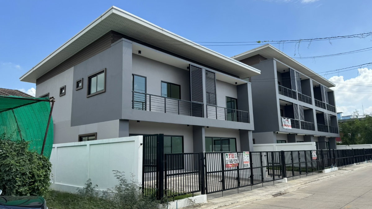 รูป บ้านสร้างเอง คุณภาพต่างจากบ้านโครงการทั่วไป! ทาวน์เฮาส์ 3 ชั้น และบ้านแฝด 2 ชั้น ทำเลรังสิต–นครนายก คลอง 2 เข้าอยู่ได้ทันที - รูปที่ 16/20