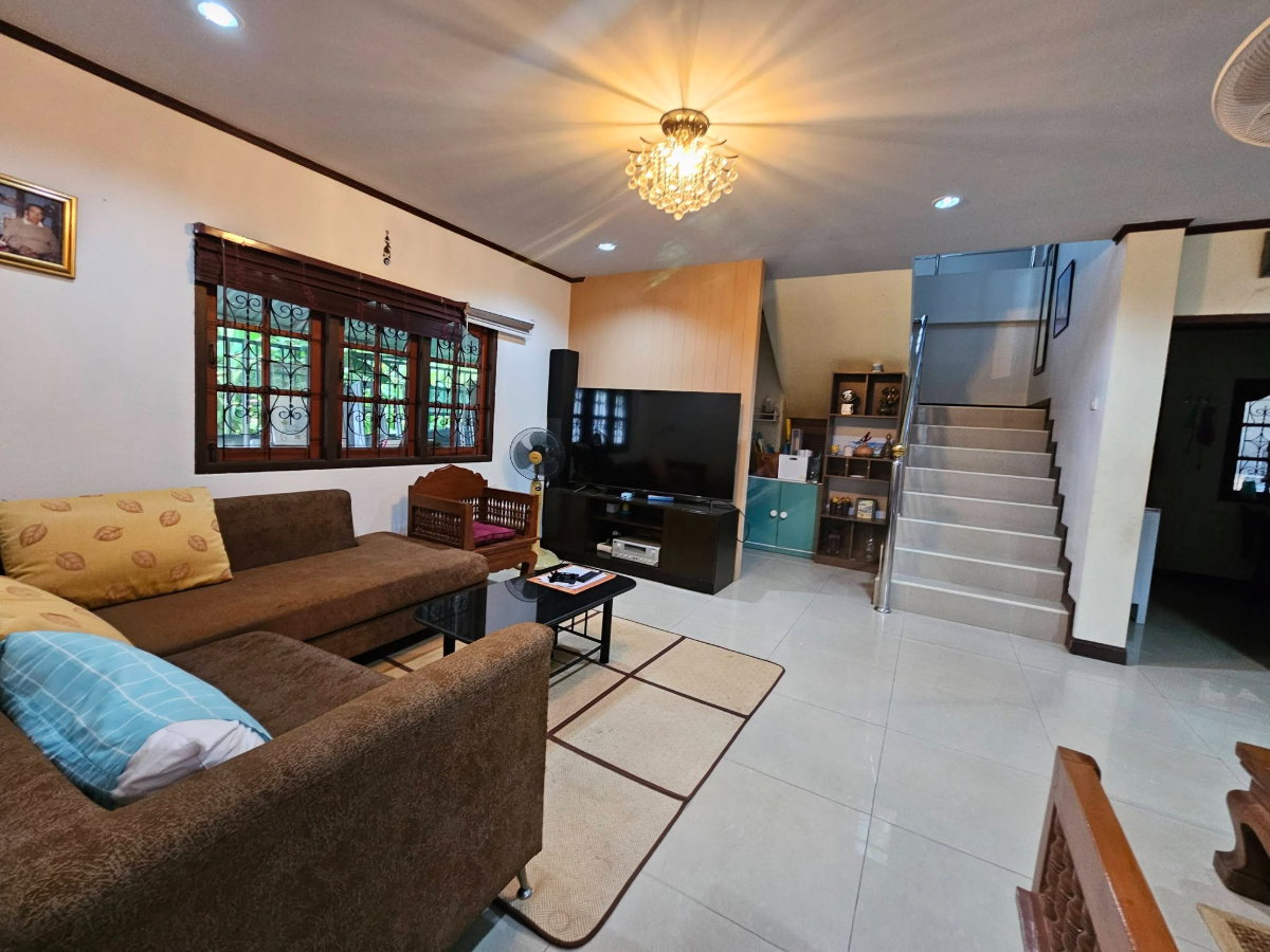 รูป 🏡✨ ให้เช่าบ้านเดี่ยว 2 ชั้น พร้อมเรือนรับรอง 6 ห้องนอน พื้นที่กว้าง #ดอยสะเก็ด เพียง 25,000 บาท/เดือน ✨🏡  #ADK-H0454 - รูปที่ 5/12