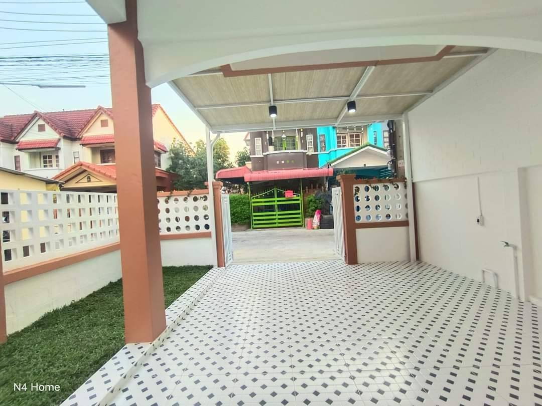 รูป ขายบ้านทาวน์เฮาส์ หมู่บ้านสวีทโฮมปาร์ค พื้นที่ 19.5 ตร.ว 3 นอน 2 น้ำ รีโนเวทพร้อมอยู่ - รูปที่ 6/10