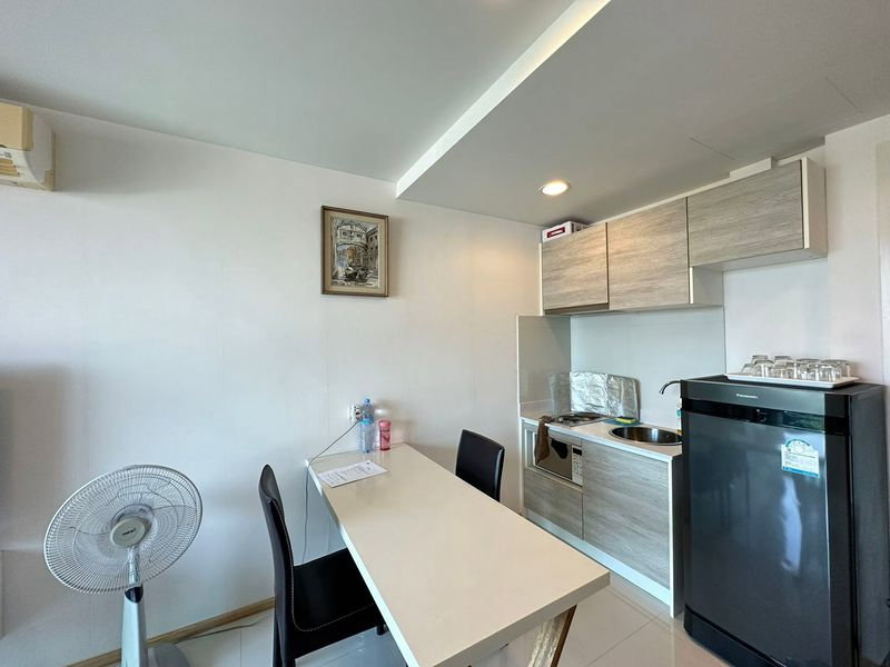 รูป ให้เช่า อาควา คอนโด ห้องสวย เฟอร์ครบ พร้อมเข้าอยู่ 14,000 บาท สนใจทักด่วน!!! - รูปที่ 3/11