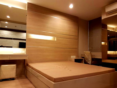 Condos for rent : P-55184 📢 Condo for Rent Ideo Q Ratchathewi Near BTS Ratchathewi 1 Bed 1 Bath 11th Floor 35 sqm Pool View Line: @easythaihome 085-592-2897