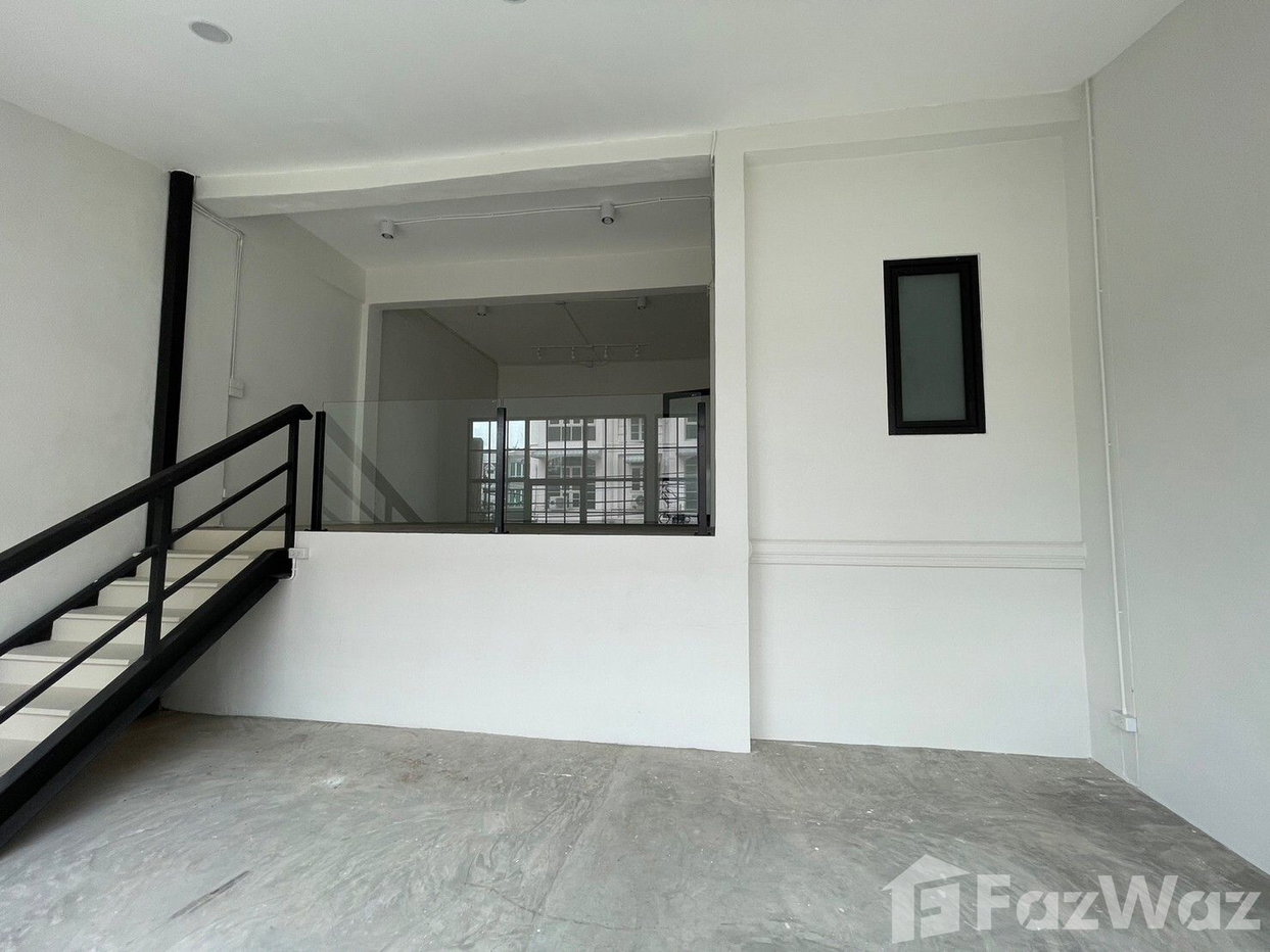 รูป ขาย ทาวน์เฮ้าส์ 4 ห้องนอน ใน ห้วยขวาง, กรุงเทพมหานคร 1644628 - รูปที่ 3/5