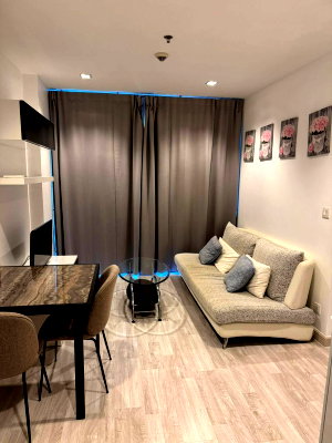 Condos for rent : Condo for RENT : Ideo Mobi Sathorn 𝐒𝐢𝐳𝐞 :  51 sqm.  𝐓𝐲𝐩𝐞 : 2 Bedroom /2 Bathroom  𝐅𝐥𝐨𝐨𝐫 : 11th  