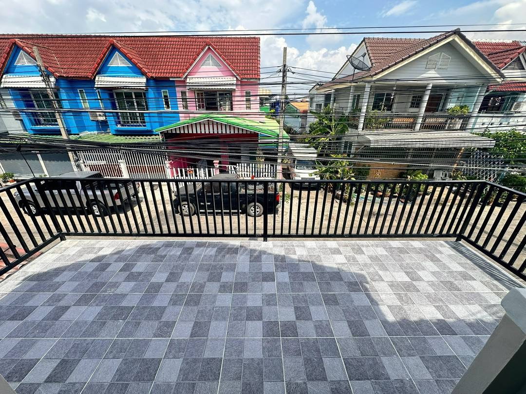 รูป ขายบ้านทาวน์เฮาส์ หมู่บ้านสวีทโฮมปาร์ค พื้นที่ 19.5 ตร.ว 3 นอน 2 น้ำ รีโนเวทพร้อมอยู่ - รูปที่ 19/19