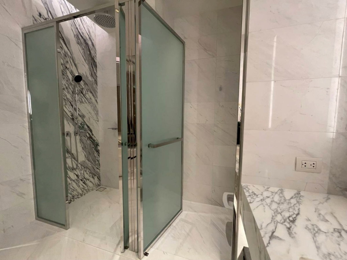 รูป คอนโด 2 ห้องนอน ที่ Four Seasons Private Residences Bangkok ✅ ใกล้ BTS สะพานตากสิน เฟอร์นิเจอ์ครบ ทักไลน์ได้เลยตอบไวมาก  - รูปที่ 4/18