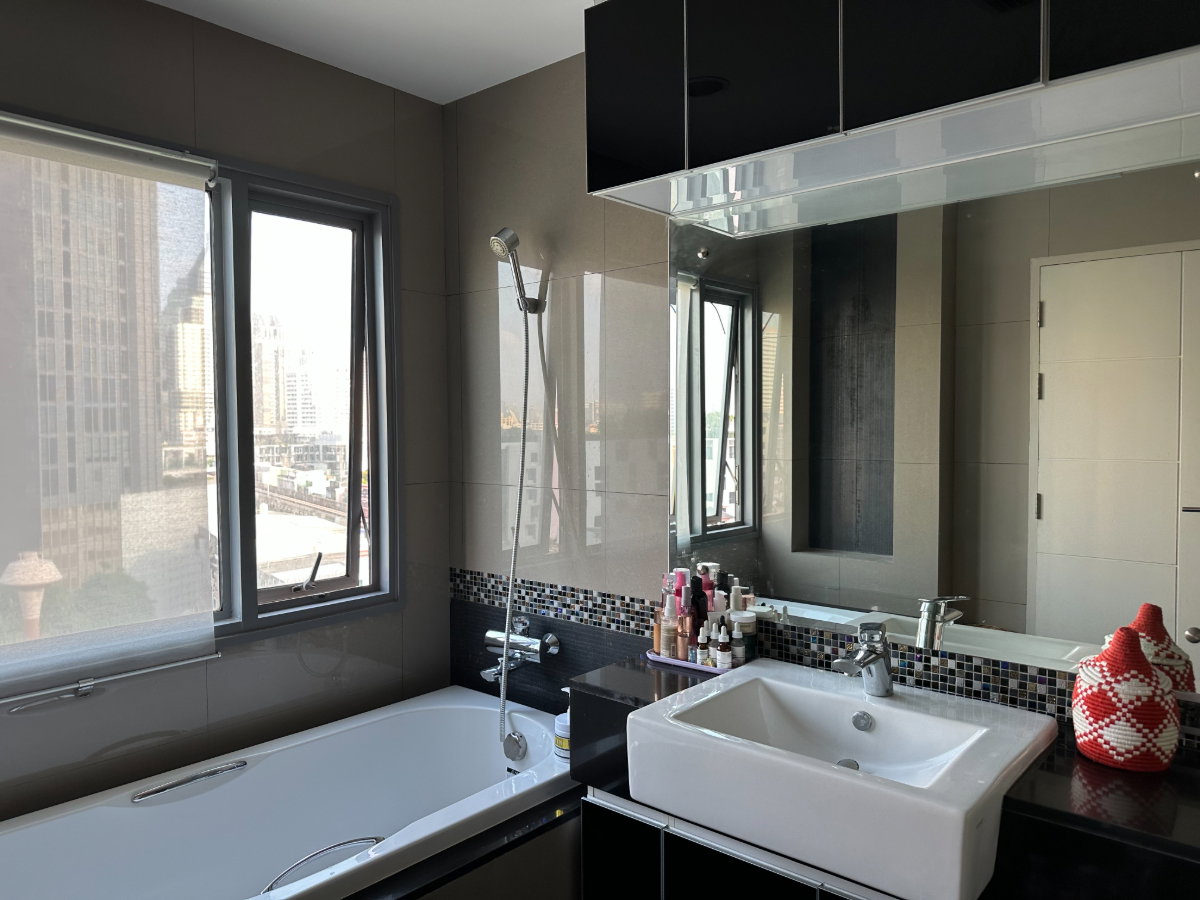 รูป ขาย The Crest Sukhumvit 34 คอนโด Super Luxury อยู่ใกล้ BTS Thonglor  122ตรม. 2นอน2น้ำ Duplex - รูปที่ 7/9