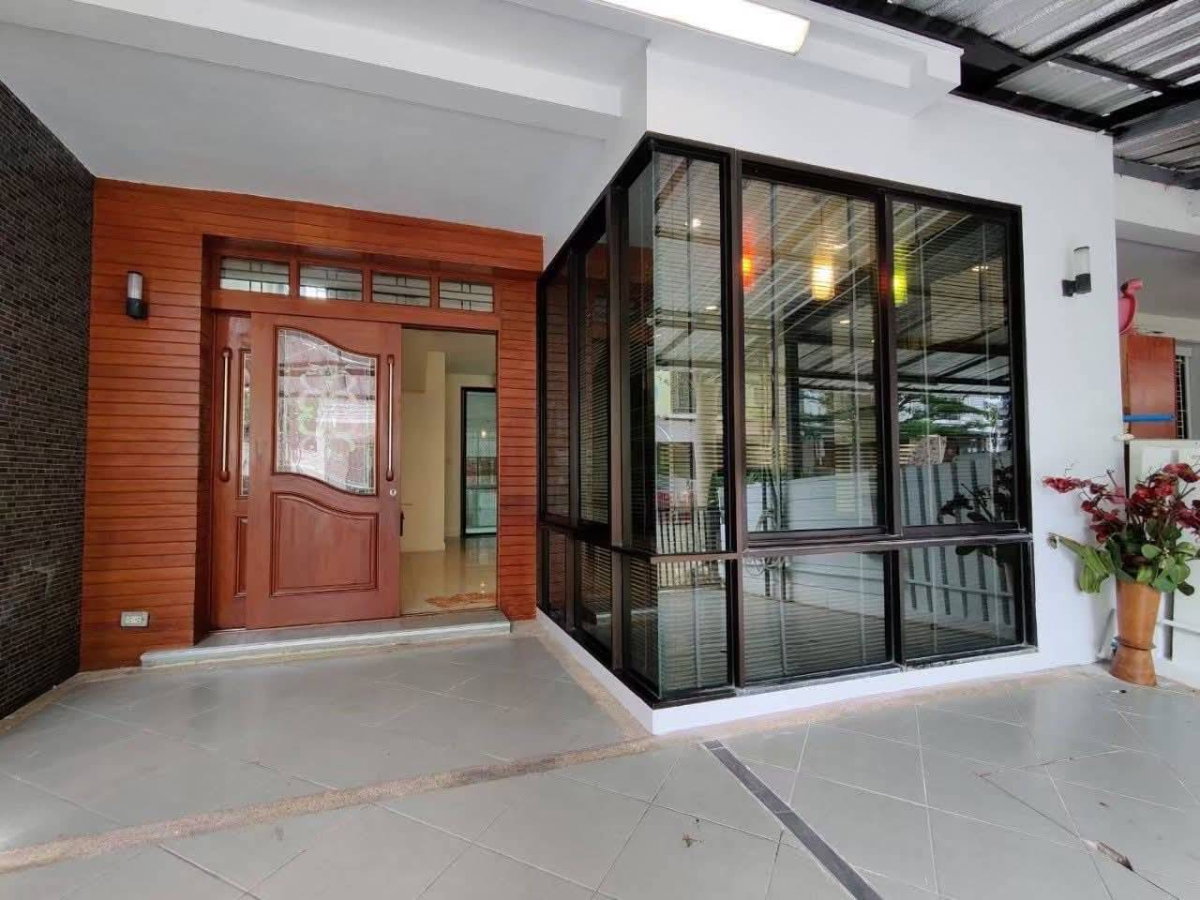 picture Town home Areeya Mandarina Sukumvit77 🚇 Station : BTS On Nut (4.5km) - 10/11