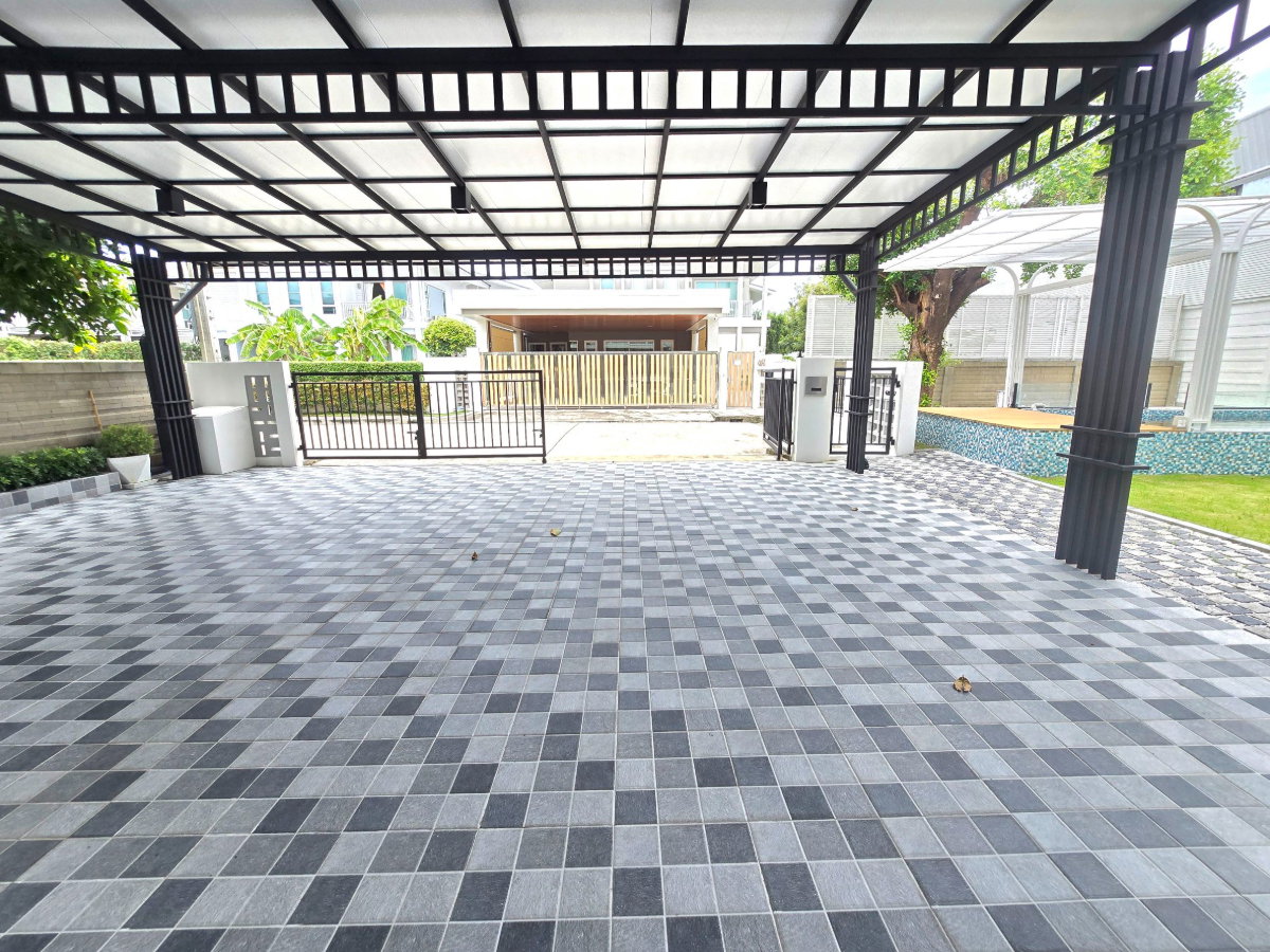 รูป Habitia Motif ฮาบิเทีย โมทิฟ บ้านเดี่ยวหลังใหญ่ กว้างมาก แต่งใหม่ มีบ่อปลาคราฟท์ เฟอร์นิเจอร์สวยพร้อมอยู่ - รูปที่ 9/59