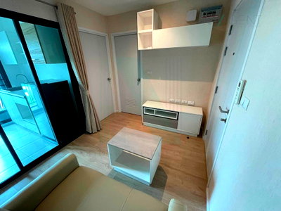Condos for sale : 🚩 For Sell Condo ICONDO SERITHAI GREEN SPACE Building 1, Floor 5,1 bed room, Room size 25 sqm