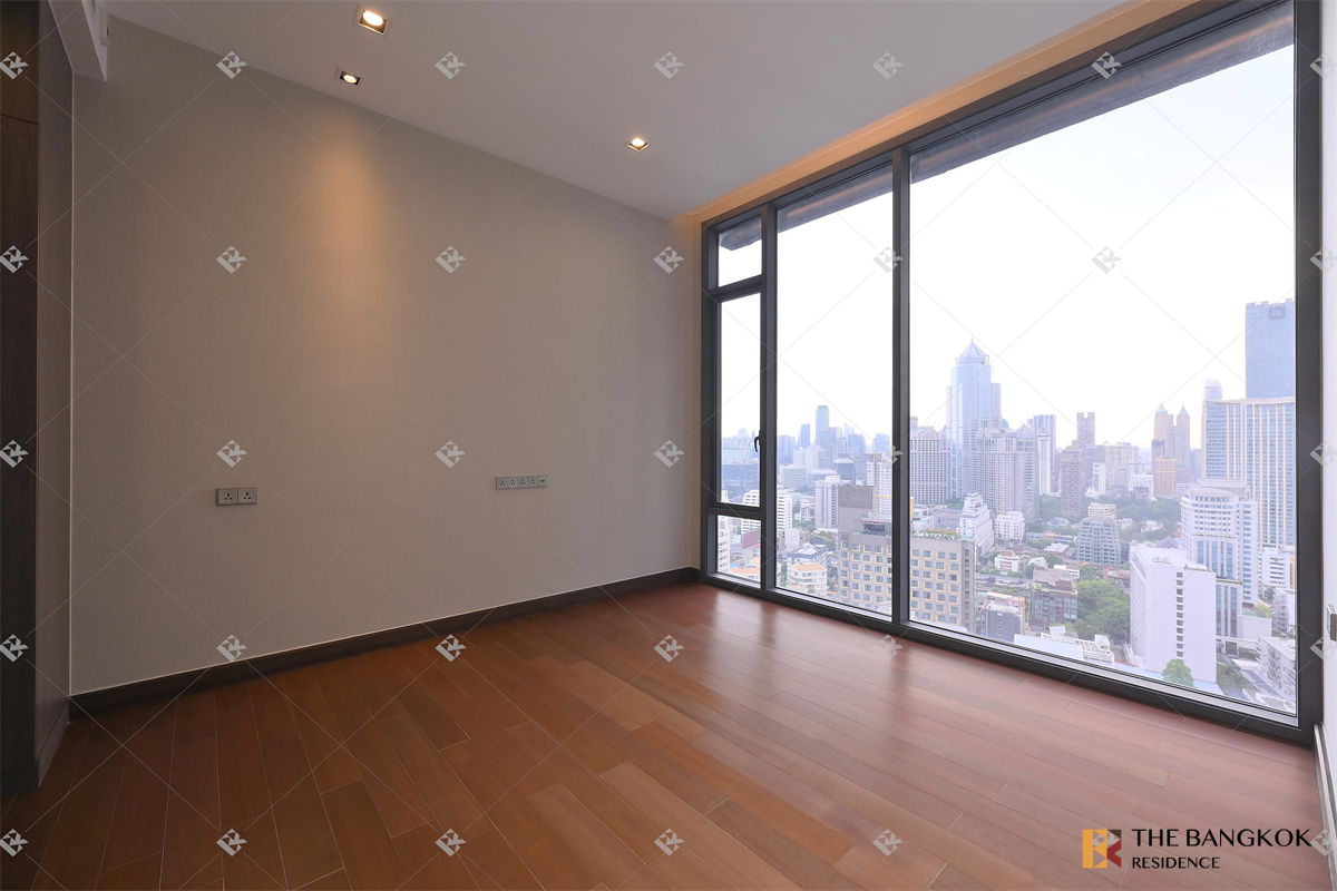 picture Q1 Sukhumvit near BTS Nana - 4/10