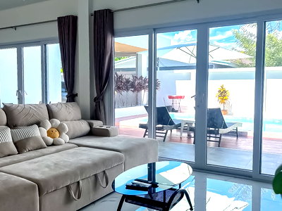 บ้านเดี่ยว ชลบุรี : Luxury Pool Villa for Sale Thung Klom Tan Man East Pattaya 4Bed