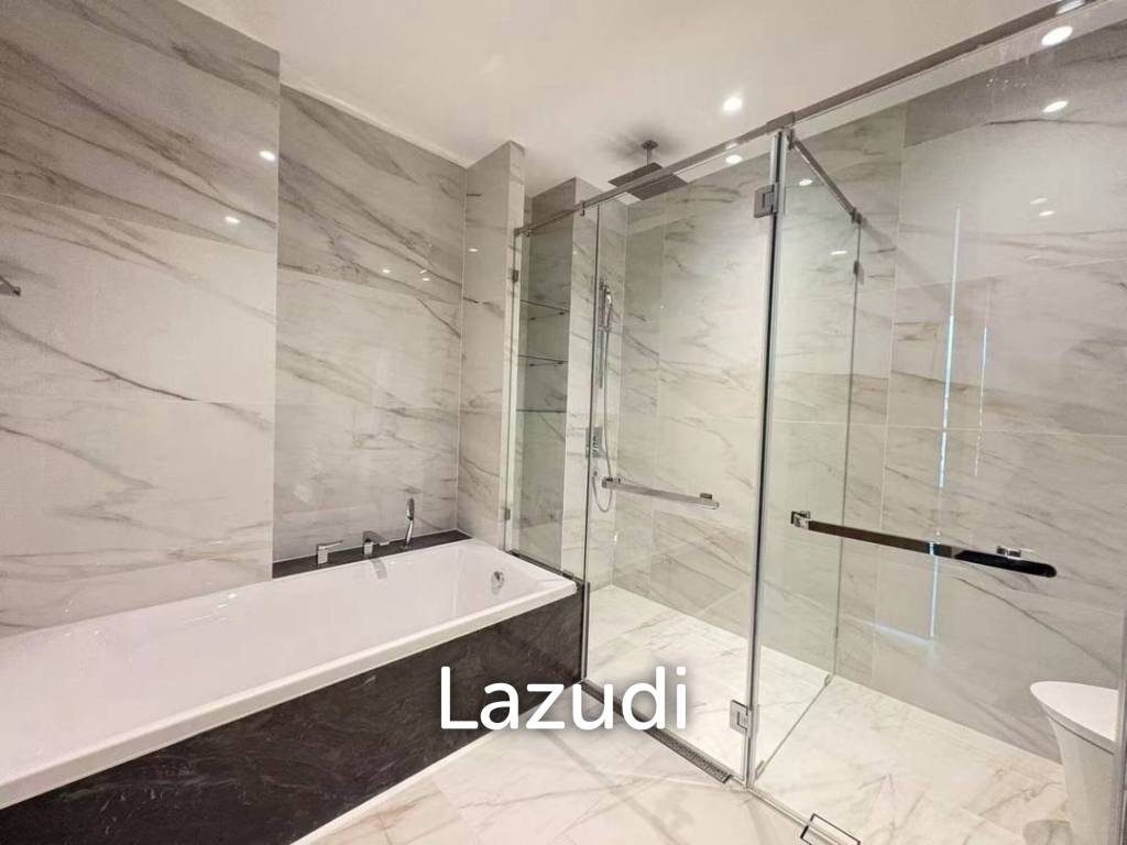 รูป 92 sqm 2 Bed Condo on 31st Floor at Supalai Icon Sathorn Bangkok - รูปที่ 16/17