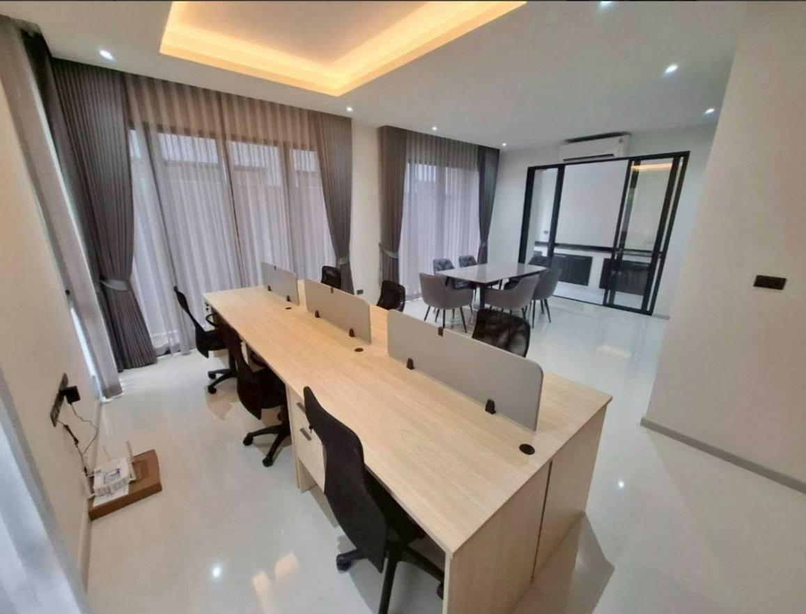 รูป WS8130 🔥🏡 บ้านเดี่ยวมือ 1 หลังใหม่ ให้เช่า | ใกล้ MRT ลาดพร้าว 101 เพียง 60,000 บาท/เดือน - รูปที่ 2/14