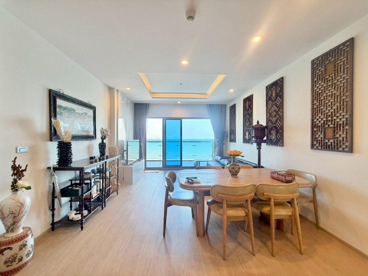 picture The Symphony: 3 bedrooms, 2 bathrooms - 21st floor, 122 sq m. Luxury beachfront condo. Beautiful unit, ready to move in. - 2/20