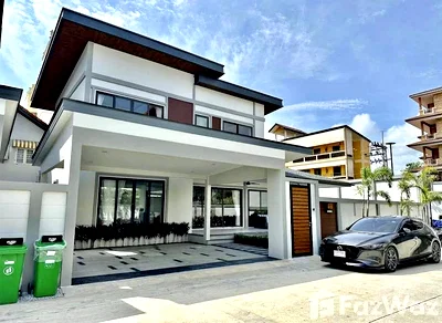 บ้านเดี่ยว ชลบุรี : ขาย วิลล่า 4 ห้องนอน ในโครงการ เซ็นสิริ มิดทาวน์ วิลล่า 6605523
