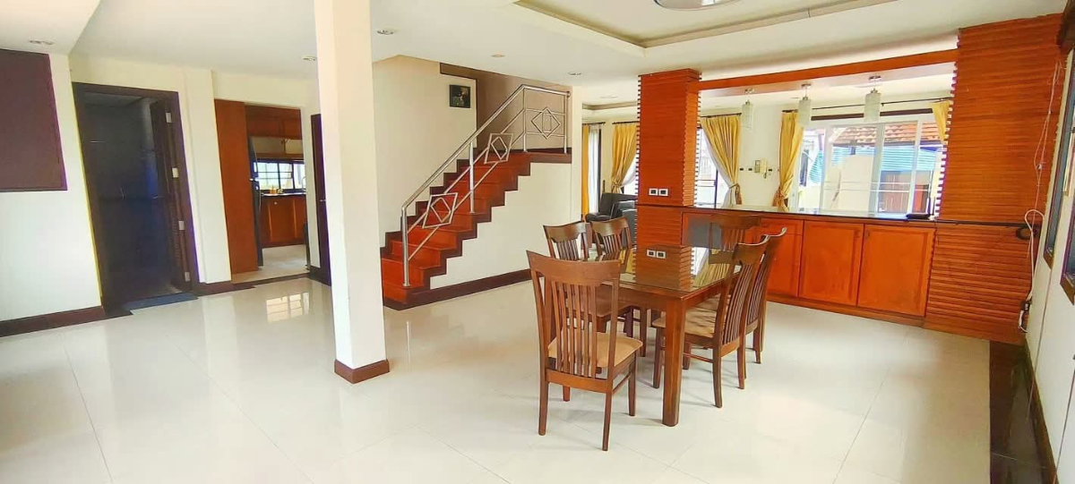 picture House in the best location in Central Pattaya - 11/13