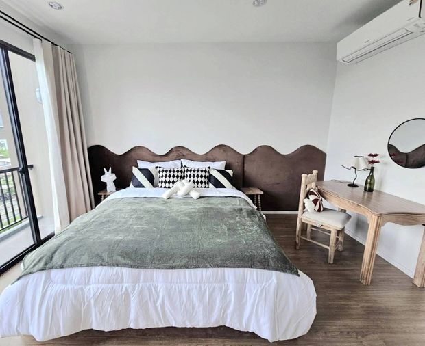 ให้เช่าทาวน์โฮม 3 ห้องนอน 152 ตร.ม. 18.5 ตร.ว. บ้านกลางเมือง พระราม 9 - กรุงเทพกรีฑา