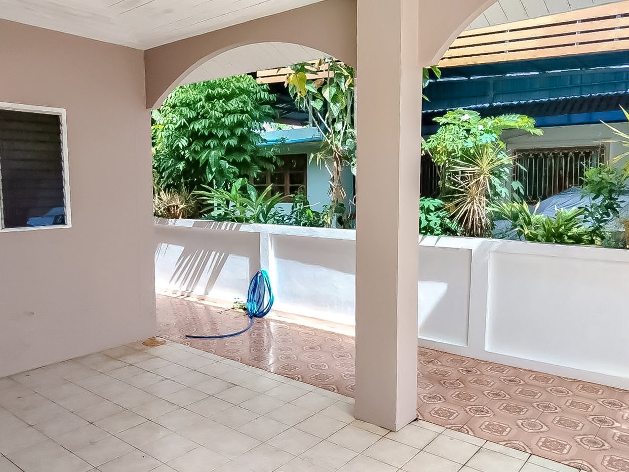 รูป House for Sale Bang Saray Sattahip Renovation - รูปที่ 6/8