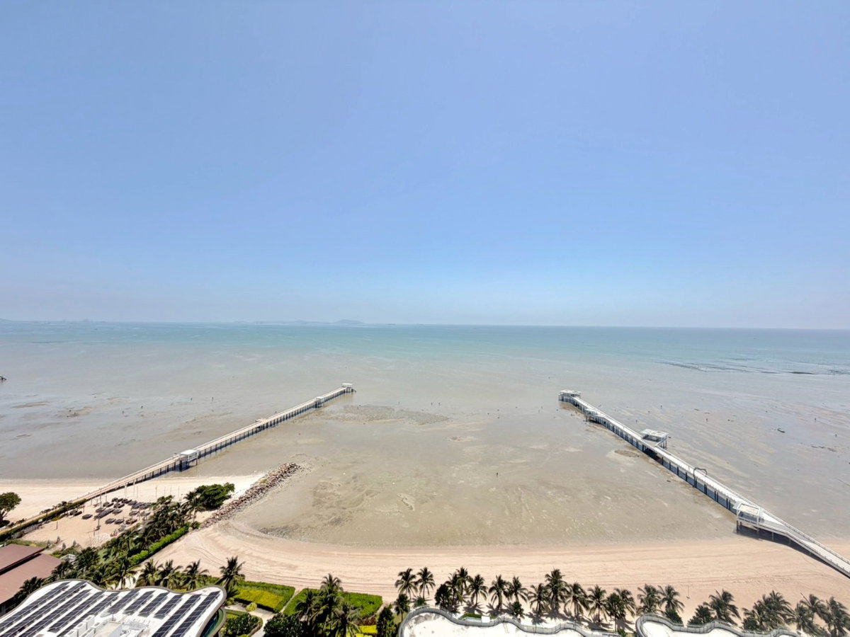 picture The Symphony: 3 bedrooms, 2 bathrooms - 21st floor, 122 sq m. Luxury beachfront condo. Beautiful unit, ready to move in. - 16/20