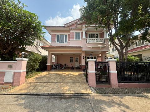 Single house for rent in Nantawan Prachachuen Village, 35,000 baht per month, 70 sq.wa.