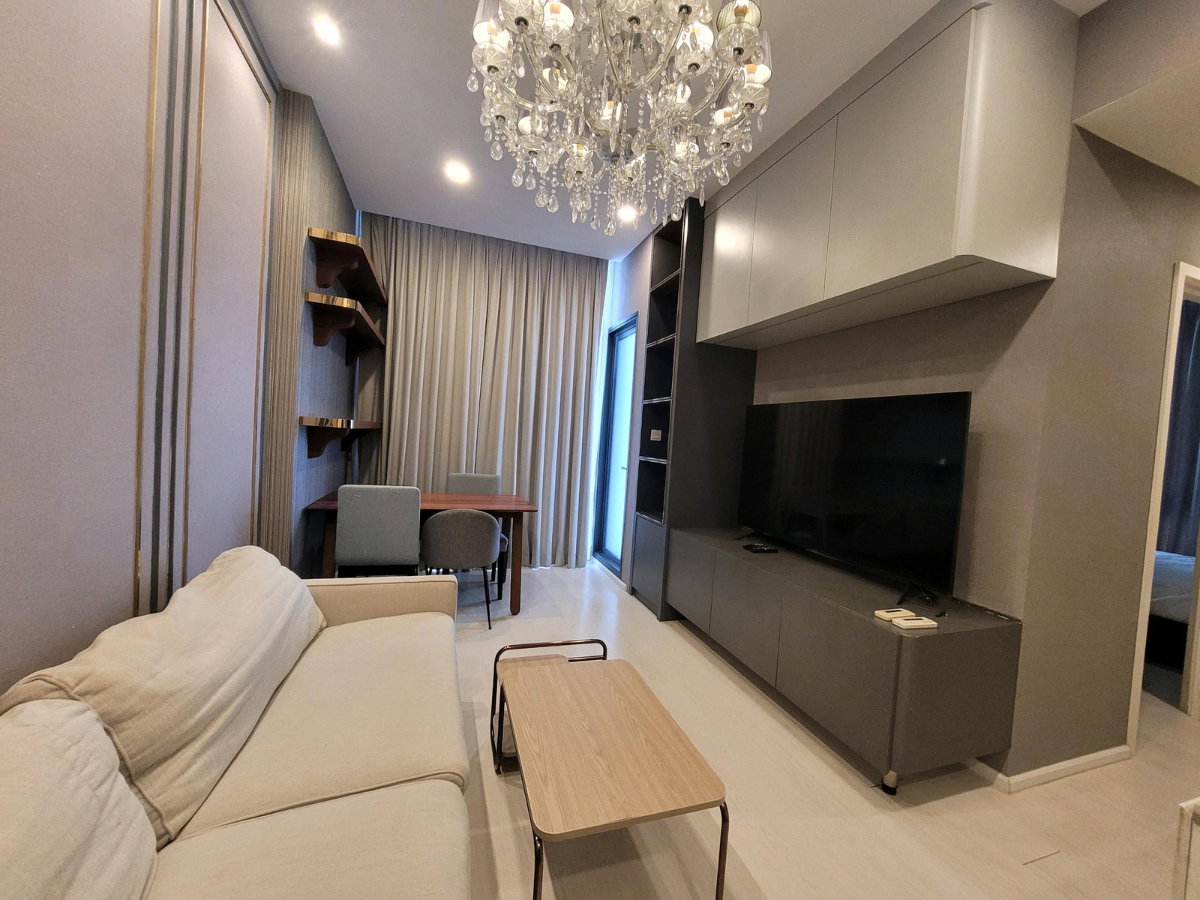 รูป 🏙️✨ ให้เช่าคอนโด รัชโยธิน | 2 ห้องนอน ห้องหัวมุม วิวสวย แต่งครบ พร้อมเข้าอยู่ ✨ - รูปที่ 2/19