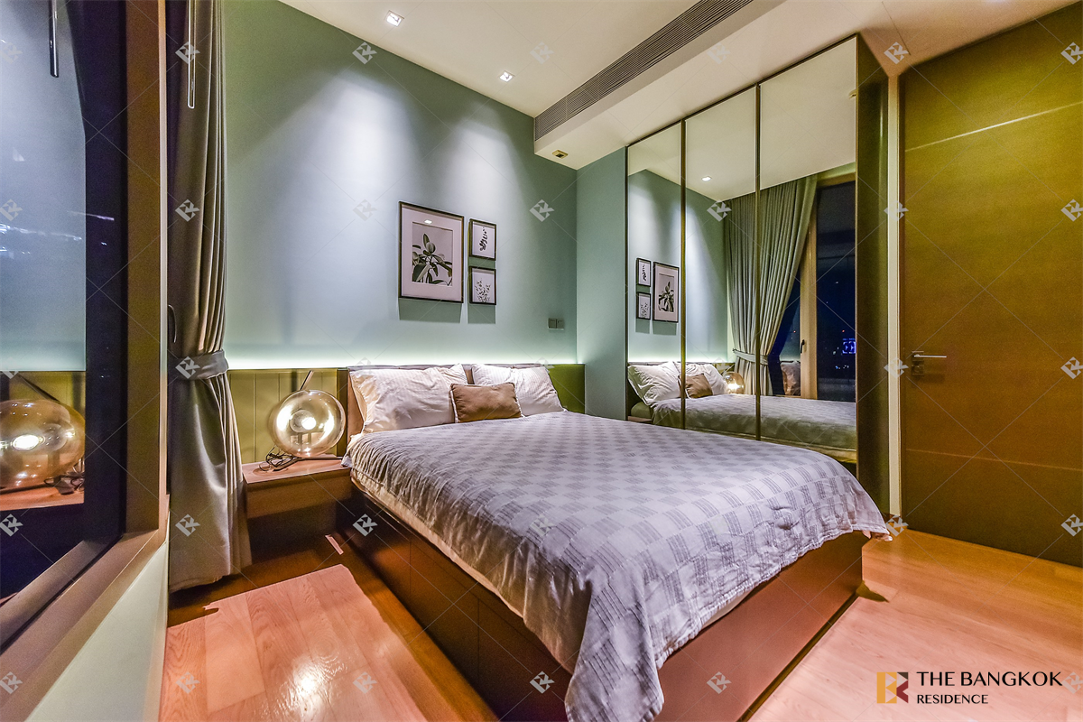 รูป ศาลาแดง วัน ใกล้ MRT สถานีลุมพินี คอนโด Luxury ทำเลใจกลางเมือง - รูปที่ 7/10