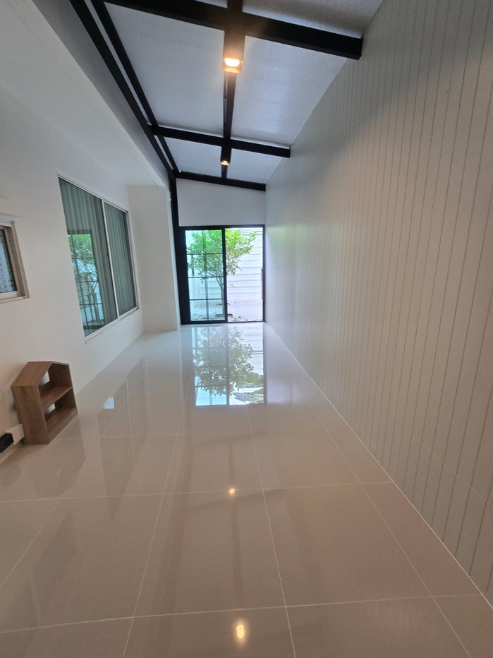 รูป Habitia Motif ฮาบิเทีย โมทิฟ บ้านเดี่ยวหลังใหญ่ กว้างมาก แต่งใหม่ มีบ่อปลาคราฟท์ เฟอร์นิเจอร์สวยพร้อมอยู่ - รูปที่ 37/59
