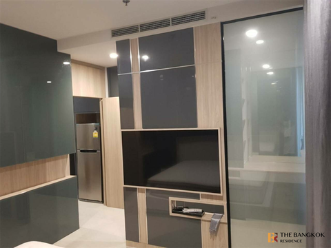 Noble Ploenchit Easy Start with a City Dweller Lifestyle near BTS Phloen Chit