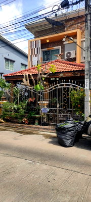 Townhouses for sale Bang Phli Industrial Estate : For Sale Townhouse/Townhome  , Nirun Ville 10 , corner unit , Bang Chalong , Bang Phli , Samut Prakarn , CX-164180 ✅ Live chat with us ADD LINE @connexproperty ✅