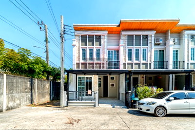 Townhouses for sale : For Sale Townhouse/Townhome  , Golden Town 2 Bangna - Suanluang , Dok Mai , Prawet , Bangkok , CX-149752 ✅ Live chat with us ADD LINE @connexproperty ✅