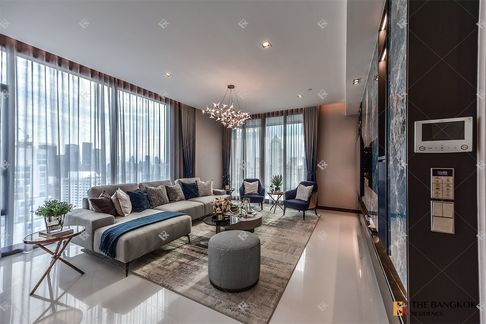 Q1 Sukhumvit คอนโด Luxury ราคาพิเศษ ใกล้ BTS สถานีนานา