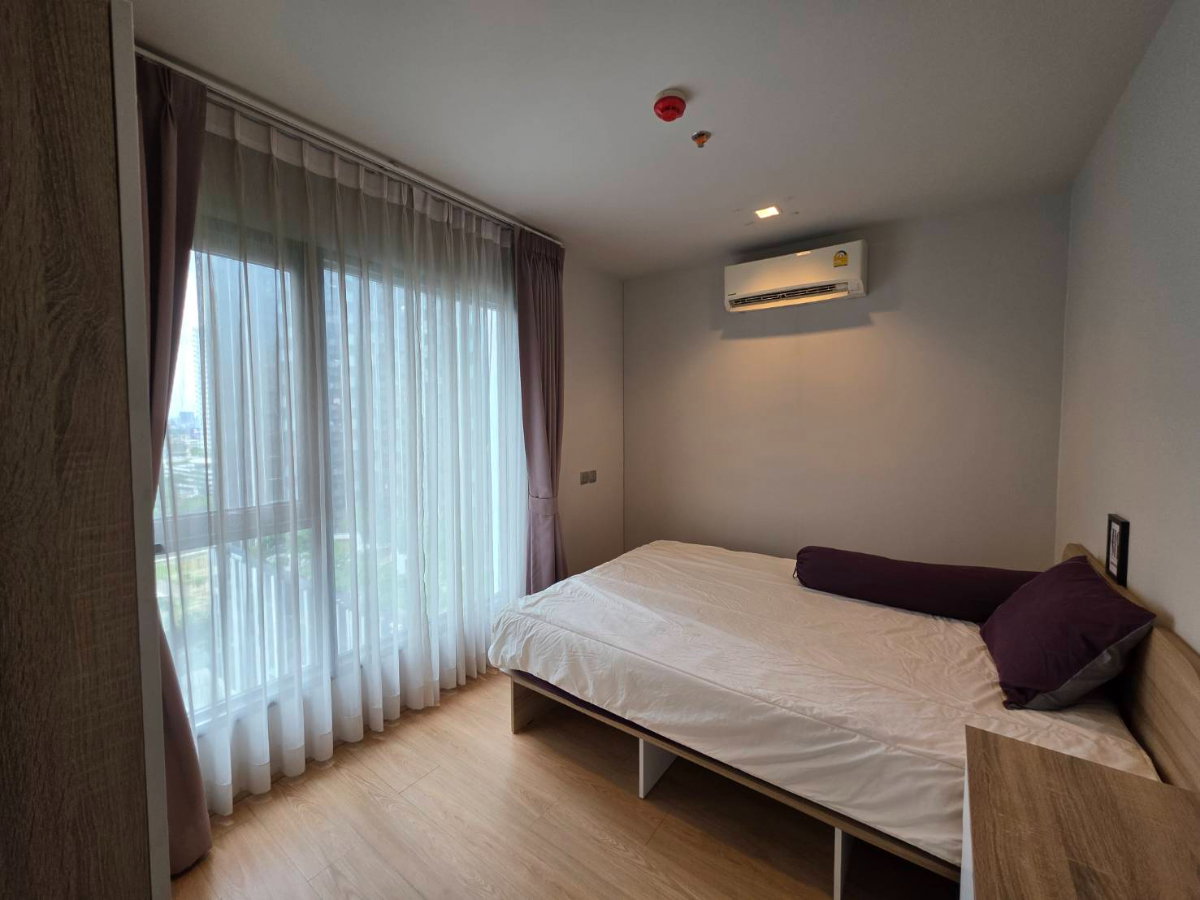 รูป (ขาย)(Sale)(买)(Negotiate) Life Asoke Rama 9 - Beautiful 2-Bed 2-Bath Unit, High Floor & Unblocked View! - รูปที่ 18/22