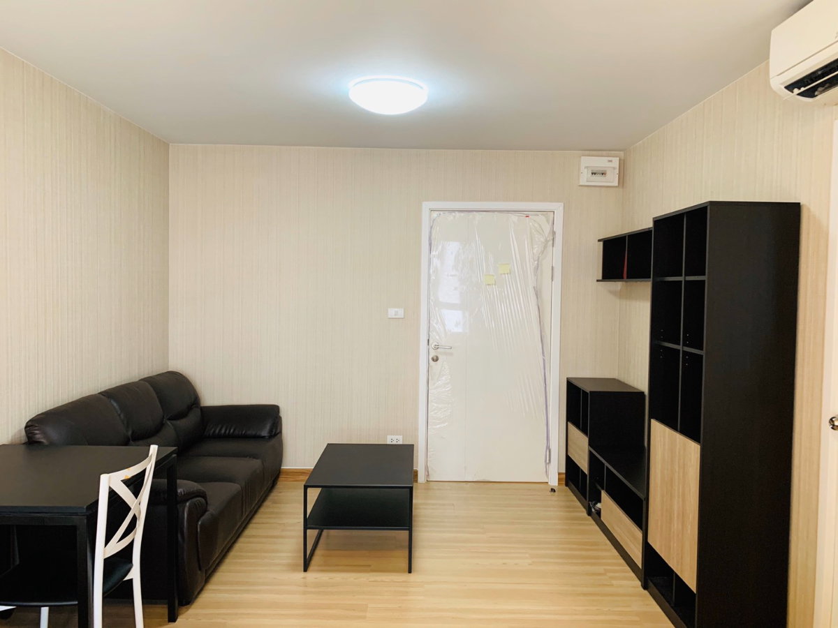 picture Plum condo Paholyothin89 for rent - 4/11