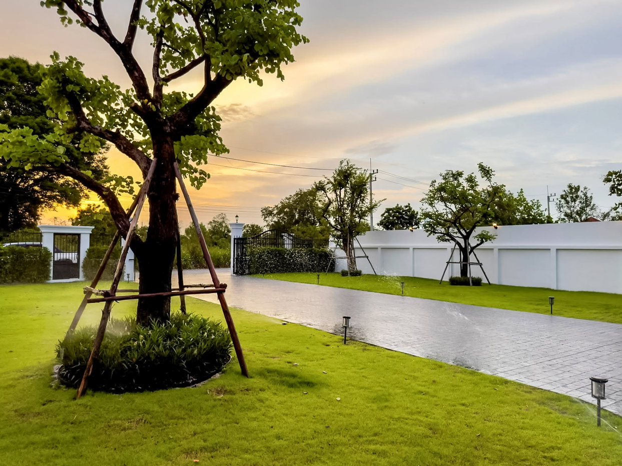 รูป Luxury Pool Villa for Sale Mabprachan East Pattaya - รูปที่ 20/20