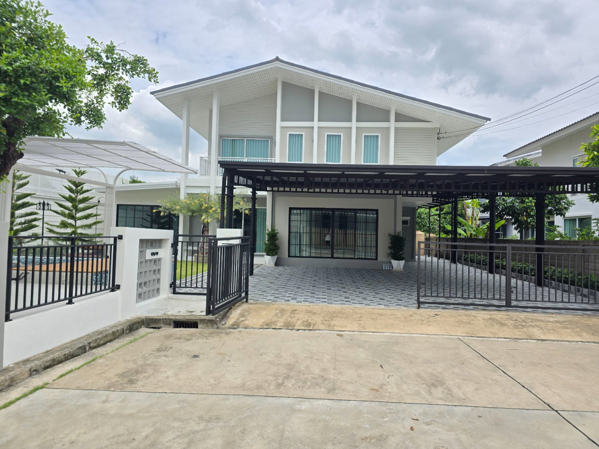 รูป Habitia Motif ฮาบิเทีย โมทิฟ บ้านเดี่ยวหลังใหญ่ กว้างมาก แต่งใหม่ มีบ่อปลาคราฟท์ เฟอร์นิเจอร์สวยพร้อมอยู่ - รูปที่ 2/59