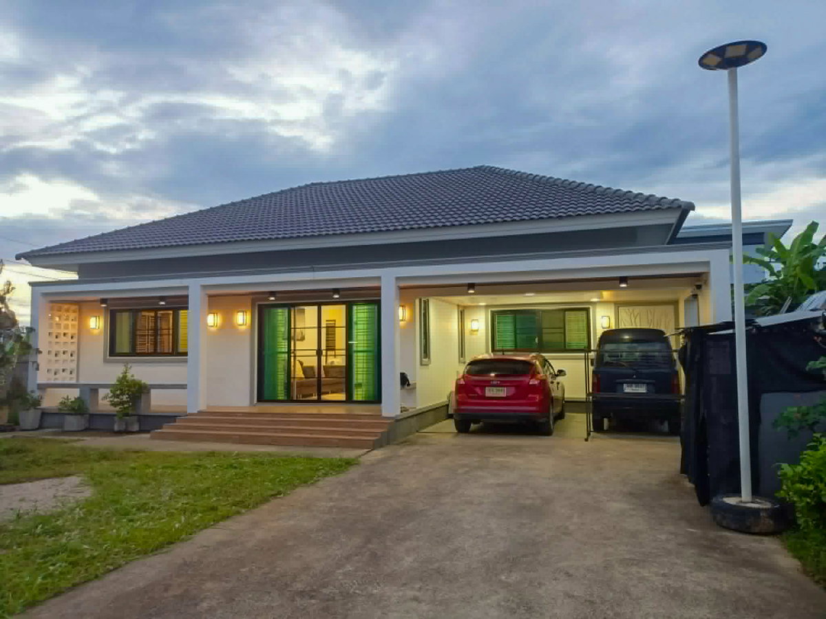 picture Spacious Single-Storey House for Sale ✨🏡 - 1/5