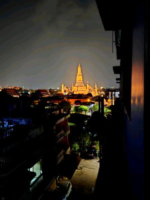 เช่าอาคารพาณิชย์ ม.สวนดุสิต : ติดถนนใหญ่ เช่าตึกแถว เฉพาะ ชั้น2-5  ถนนอรุณอัมรินทร์ ใกล้วัดอรุณ ตรงข้ามโรงพัก