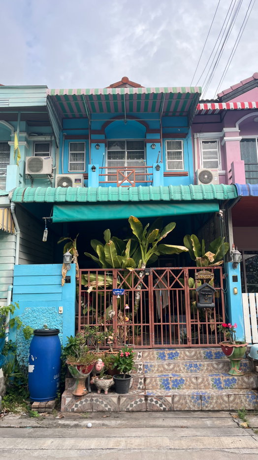 รูป ขายทาวเฮ้าท์ หมู่บ้านเมืองไทย โซน อ.บางบ่อ จ.สมุทรปราการ หมู่บ้านอยู่ติดถนนบางนา-ตราด การเดินทางสะดวกสบาย เดินทางถึงสนามบินสุวรรณภูมิ ภายใน 20 นาที - รูปที่ 1/2