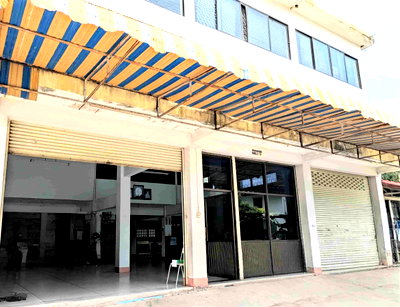 Office for rent Bangkok : Warehouse for rent, factory for rent Rama 2 Soi 33. Industrial buildings for rent 450 meters from main road, near Rama 2 expressway.