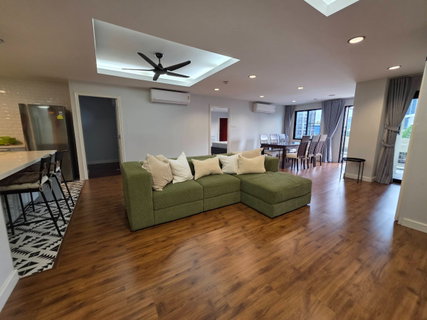 รูปภาพ RS7160 ให้เช่า คอนโด Beverly Hills Mansion ห้องใหญ่ย่านเอกมัย เดินถึง BTS เอกมัย 