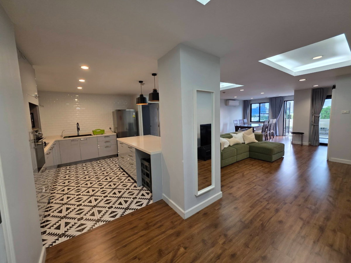 รูป RS7160 ให้เช่า คอนโด Beverly Hills Mansion ห้องใหญ่ย่านเอกมัย เดินถึง BTS เอกมัย - รูปที่ 7/17
