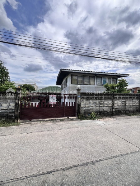 รูป ให้เช่าที่ดินพร้อมบ้านสองหลัง ซอยรามอินทรา14แยก8 เหมาะอยู่อาศัย ทำโกดังคลังสินค้า ออฟฟิศ ราคา43,000.-/ด.ใกล้สถานีรถไฟฟ้าสถานีมัยลาภเพียง750ม.จากปากซอย - รูปที่ 14/19