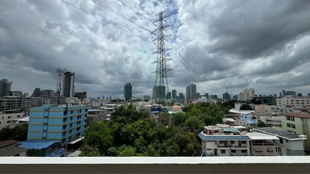 picture For Sell Condo T.C. TOWER Building 1, Floor ,1 bed room, Room size 33 sqm - 2/8