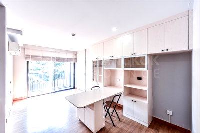ขายคอนโด : 🏙️FYNN Aree 2 ห้องนอน 47 ตร.ม. พร้อม Built-in และมุมทำงาน ใกล้ BTS อารีย์
